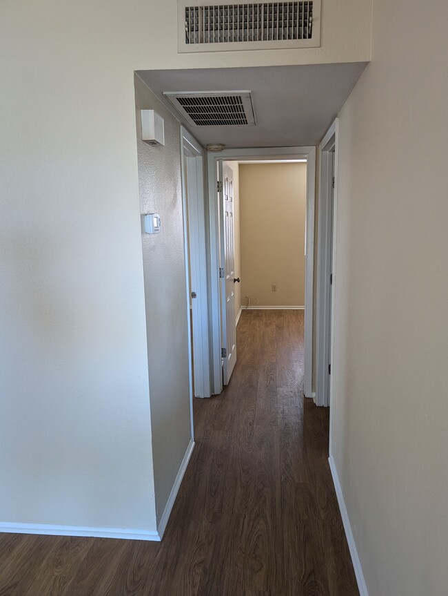 Building Photo - 14417 N Teakwood Ln