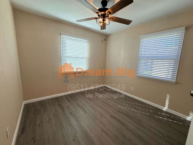 Building Photo - 1365 Stillman Ave