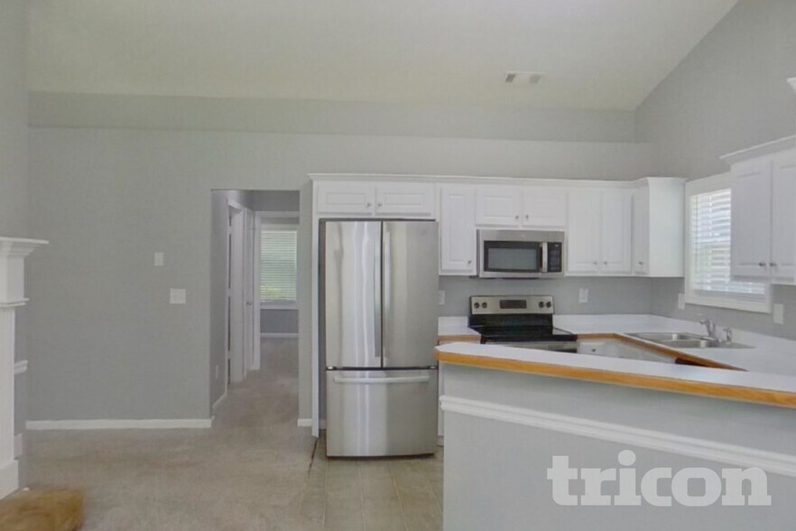 Building Photo - 65 Cranbrook Ct