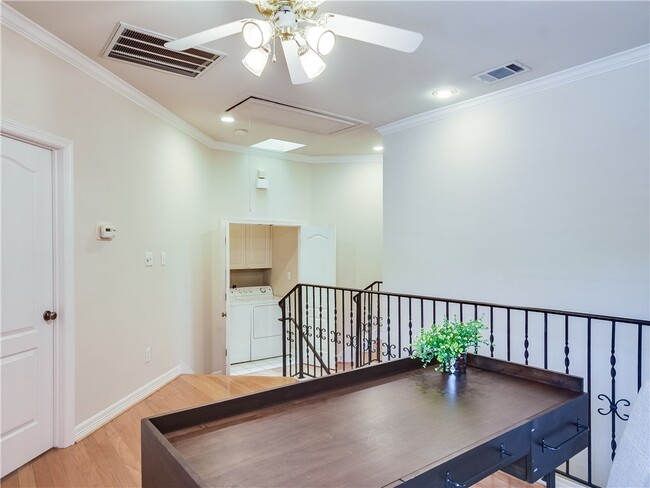 Building Photo - 1701 Spyglass Dr