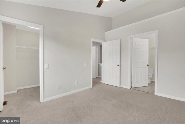 Building Photo - 5995 Terrapin Pl