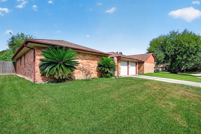 Building Photo - 1379 Wrotham Ln