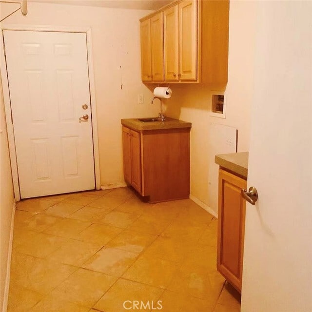 Building Photo - 1053 Deercrest Dr