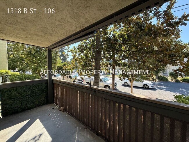 Building Photo - 1318 B St