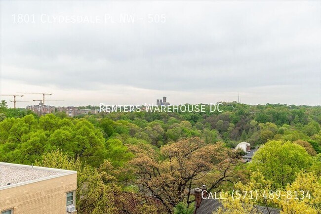 Building Photo - 1801 Clydesdale Pl NW