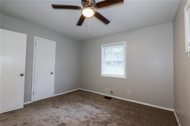 Building Photo - 3539 Tulip Dr