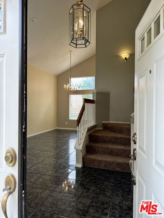 Building Photo - 3804 Southview Ct