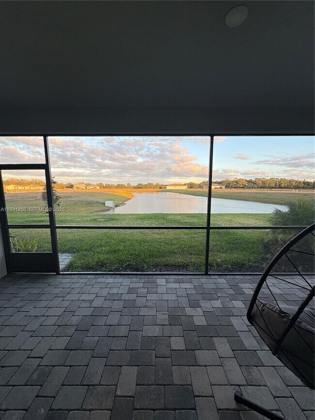 Building Photo - 5020-5124 124th Ave E