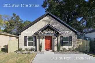 Building Photo - 1811 W 16th St