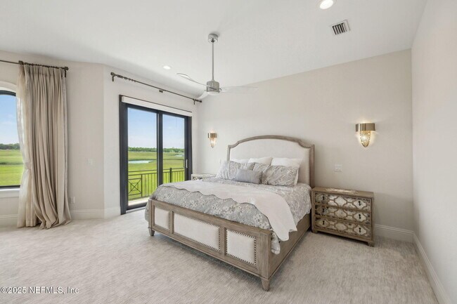 Building Photo - 463 Royal Tern Rd S