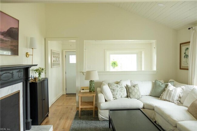 Building Photo - 1361 Elbow Rd