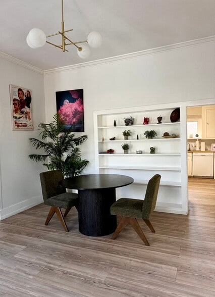 Building Photo - 8956 Norma Pl