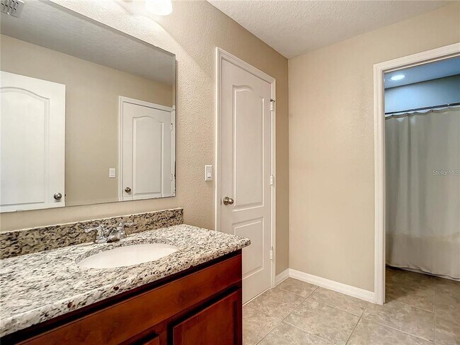 Building Photo - 9029 Paolos Pl