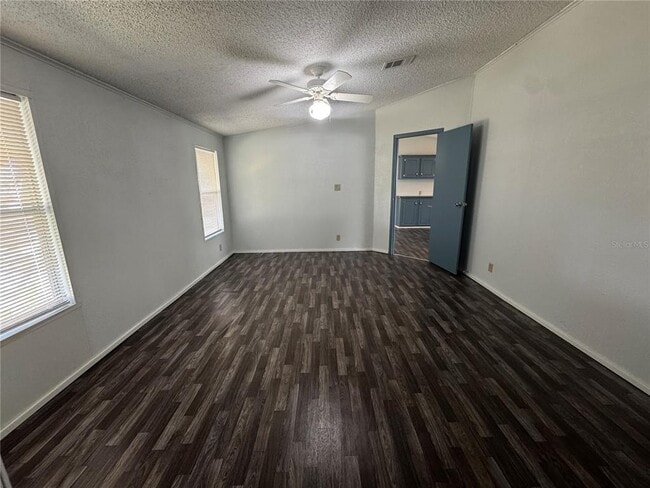 Building Photo - 1827 Leesburg Blvd