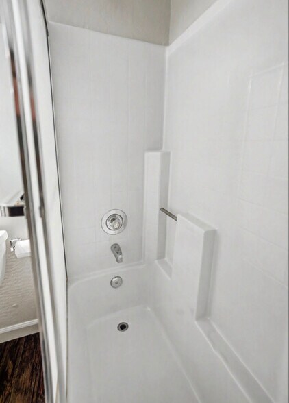 Building Photo - 1314 N Brittany Ln