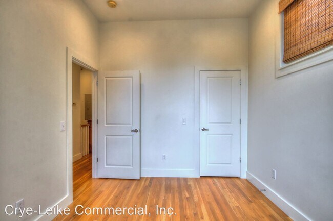 Building Photo - 2 br, 2 bath House - 1205 Paris Ave #204