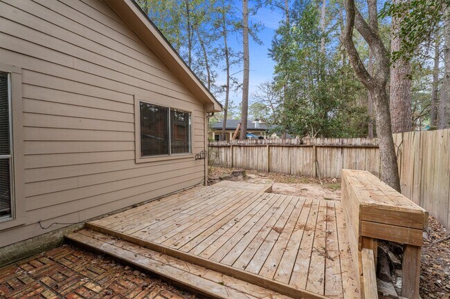 Building Photo - 6 S Pineplank Ct