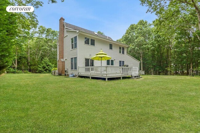 Building Photo - 26 Whalers Dr