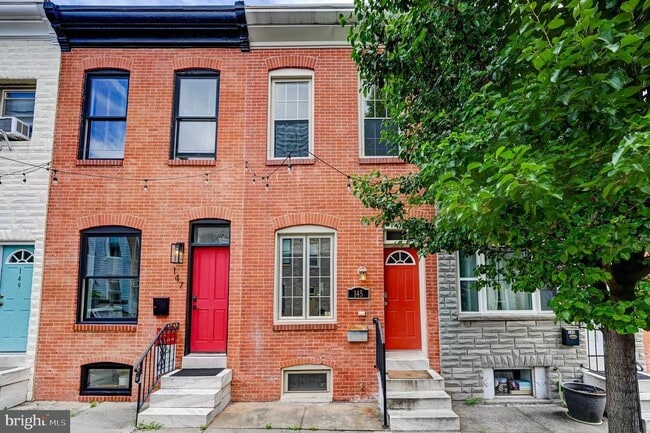 Building Photo - 145 N Streeper St