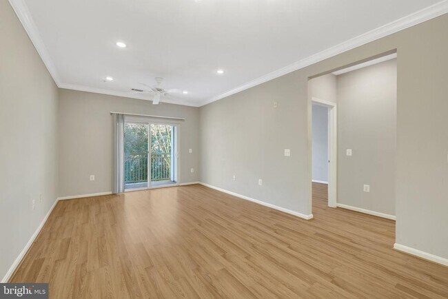 Building Photo - 2791 Centerboro Dr