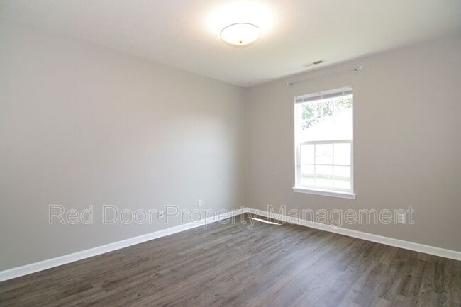 Building Photo - 1797 Chatham Pl