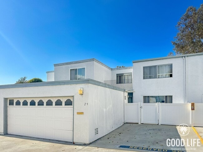 Building Photo - Spacious 3BD/2.5BA Two-Story Condo in Southwest Chula Vista with Kitchen Island, In-Unit Laundry ...