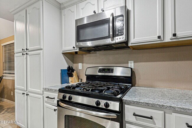 Building Photo - 6312 Casper Ridge Dr