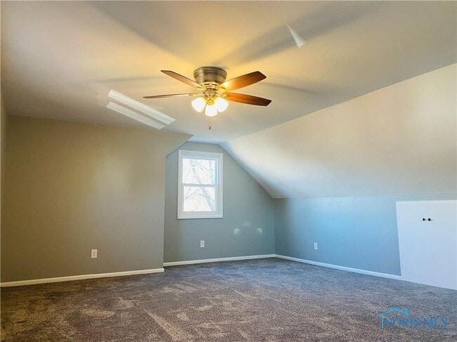 Building Photo - 3263 Blackstone Dr