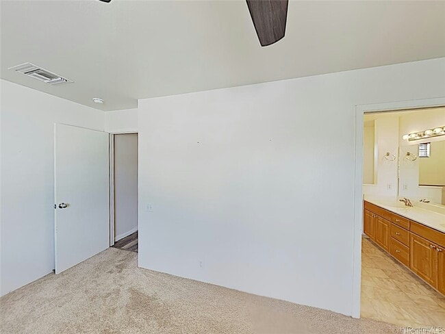 Building Photo - 91-546-546 Makalea St
