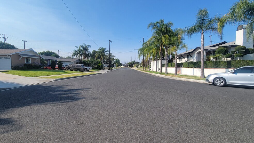 Building Photo - 14863 Grayville Dr