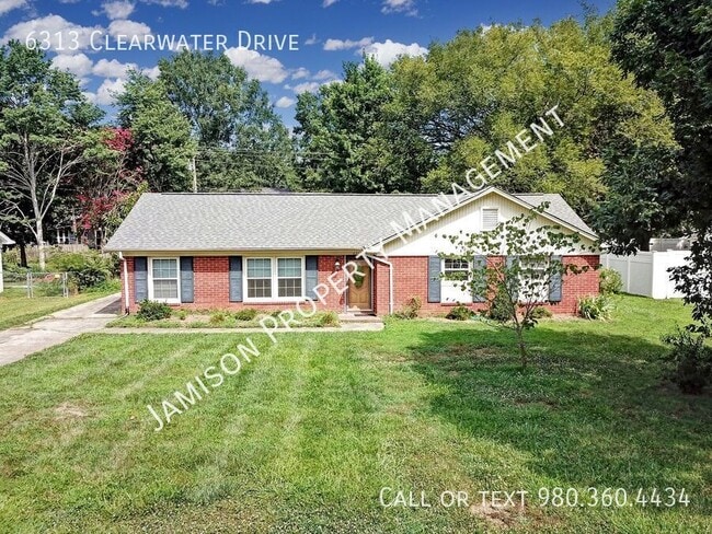 Building Photo - 6313 Clearwater Dr