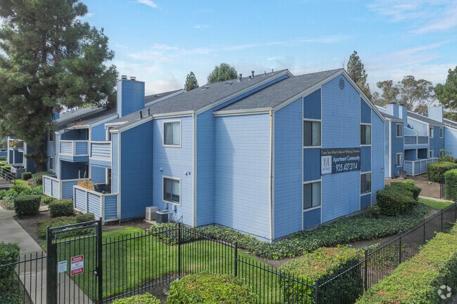 Building Photo - Mosaic Apartments