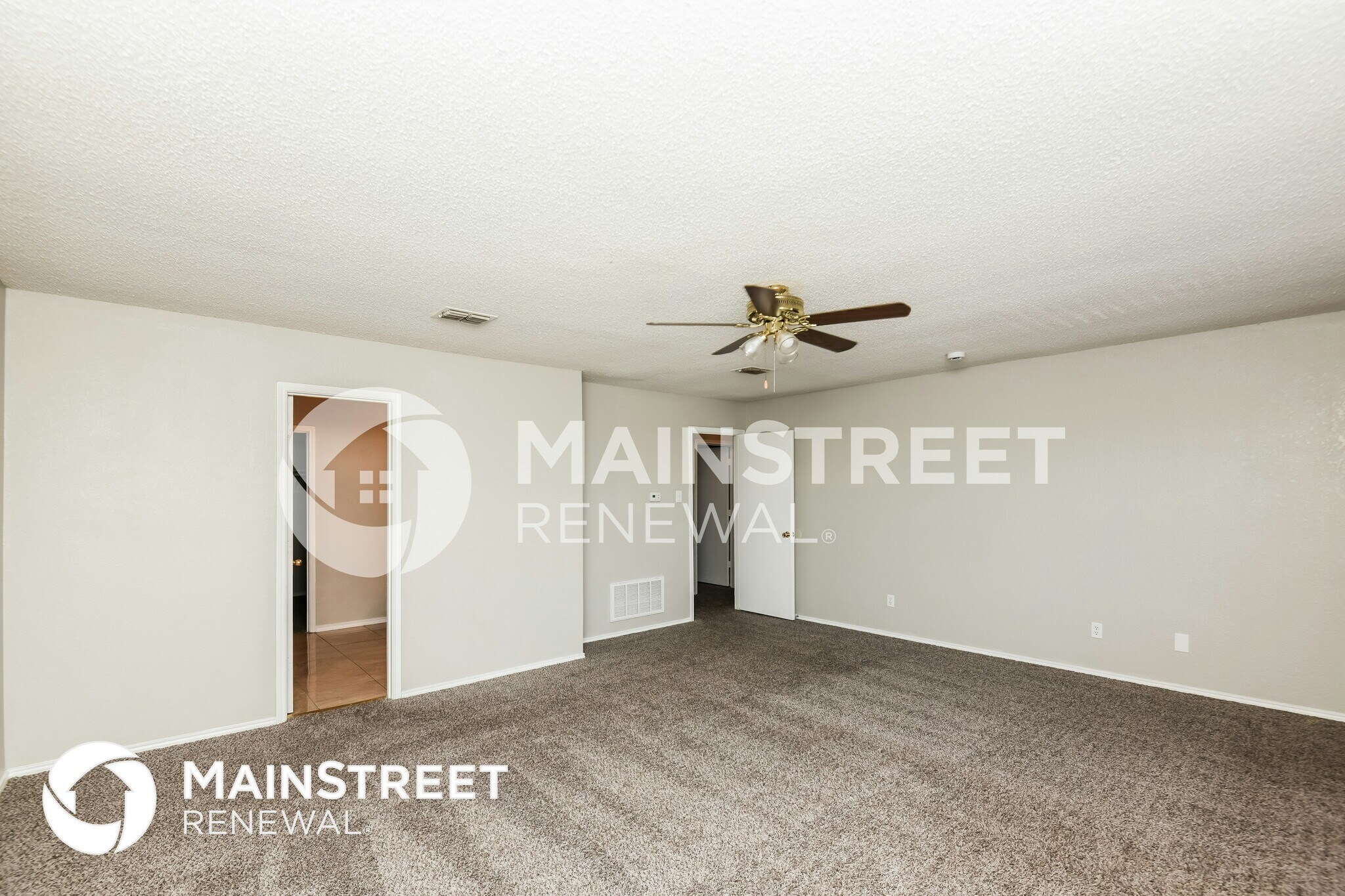 Building Photo - 8768 Stonebriar Ln