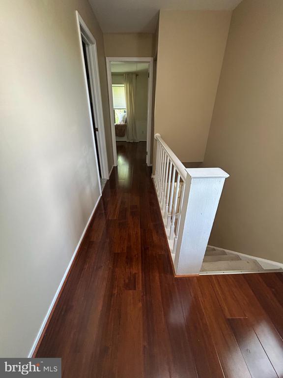 Building Photo - 27 Chateau Cir