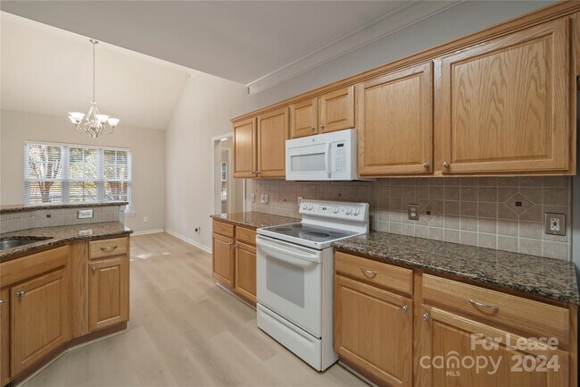 Building Photo - 20309 Northport Dr