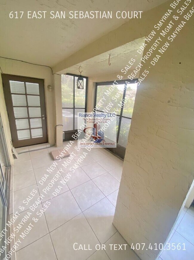 Building Photo - 617 E San Sebastian Ct