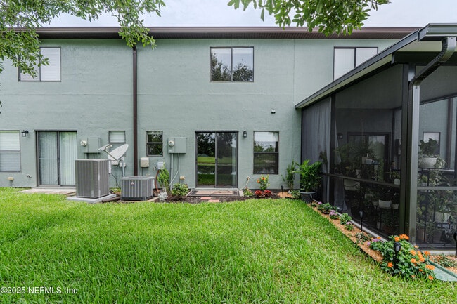 Building Photo - 415 Cabernet Pl