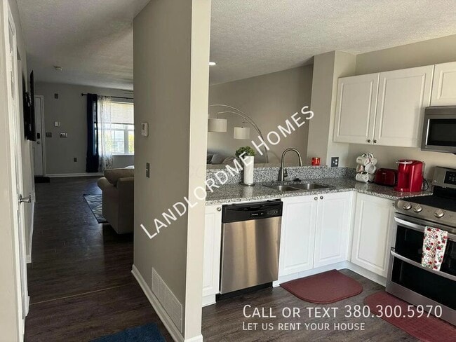 Building Photo - 6485 Nottinghill Trail Dr