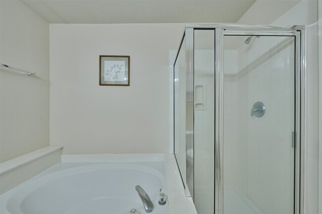 Building Photo - 298 Sentry Maple Pl