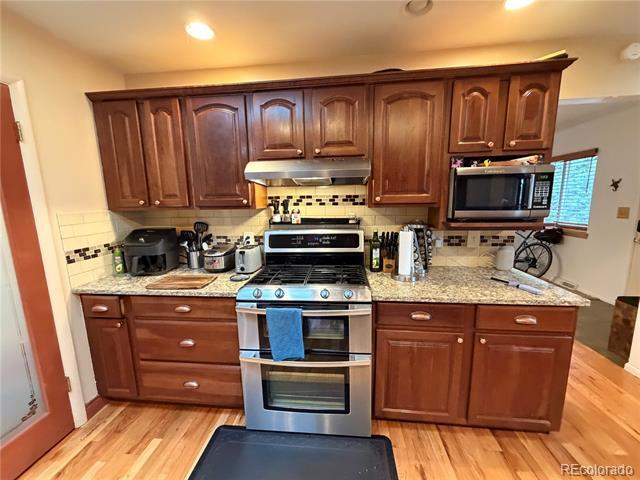 Building Photo - 9080 Cypress Dr