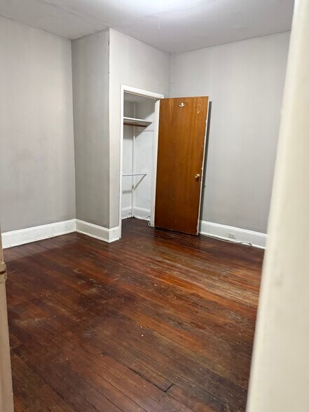 Building Photo - 3103 N Calvert St
