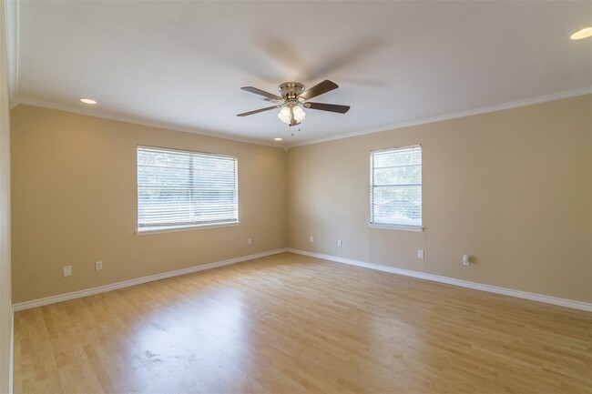 Building Photo - 2137 FM 1375
