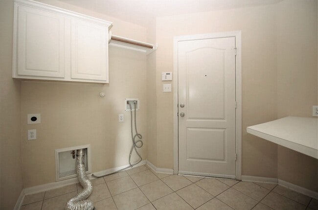 Building Photo - 3735 Tidalwood Dr