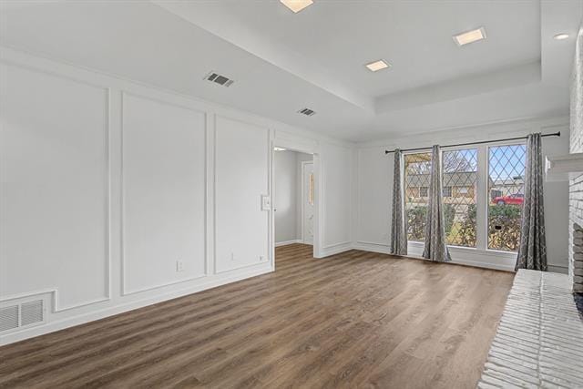 Building Photo - 2126 Teakwood Ln