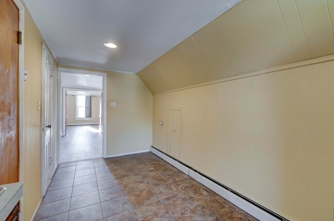 Building Photo - 788 Avenue A