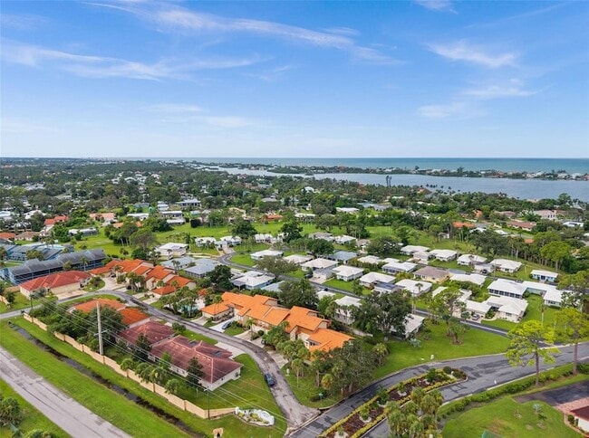 Building Photo - 804 Sorrento Pl