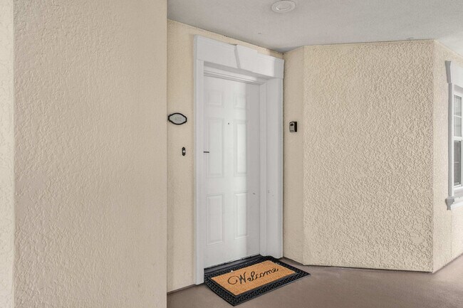 Building Photo - 7660 Whisper Way