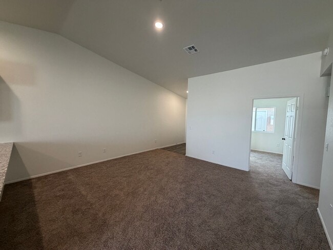 Building Photo - BRAND NEW TOWNHOME!