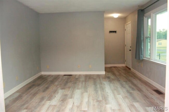 Building Photo - 3411 Sheridan Ave