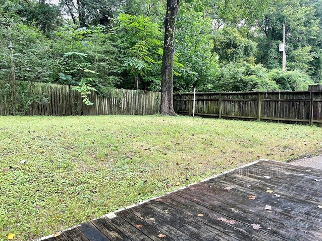 Building Photo - 1079 Harpeth Dr